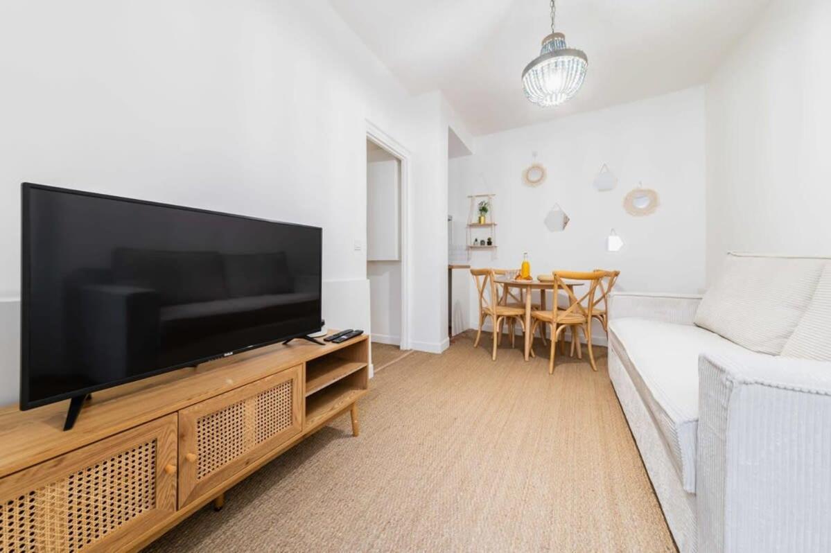 Appartement Jolie 2 Pieces 35m2 Bien Equipee 4p - 20 - Flat-guest Parijs
